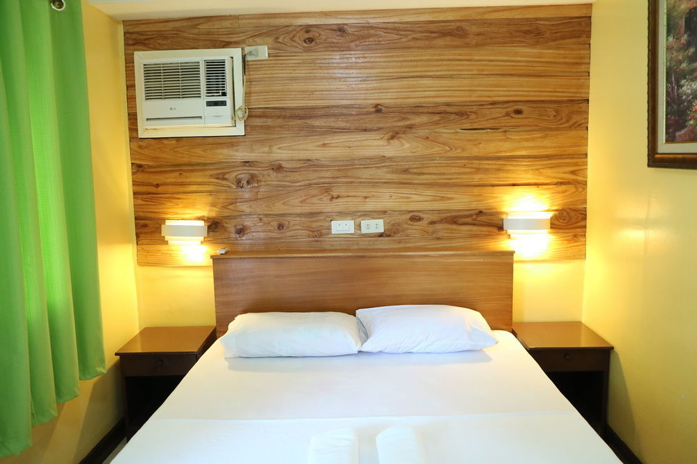 Dubay Panglao Beachfront Resort Libaong Bagian luar foto